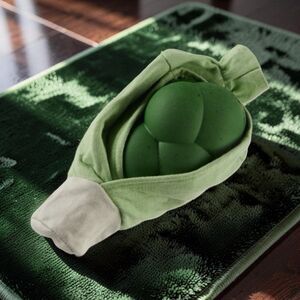 NWT Bark Box 420 Roll Over Joint Dog Toy Plush & Rubber Nugg  Super Chewer M/L